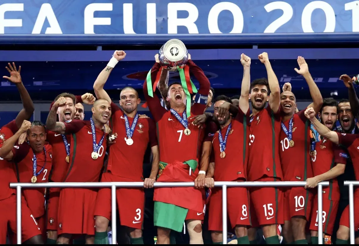 Ronaldo não esquece Euro'2016